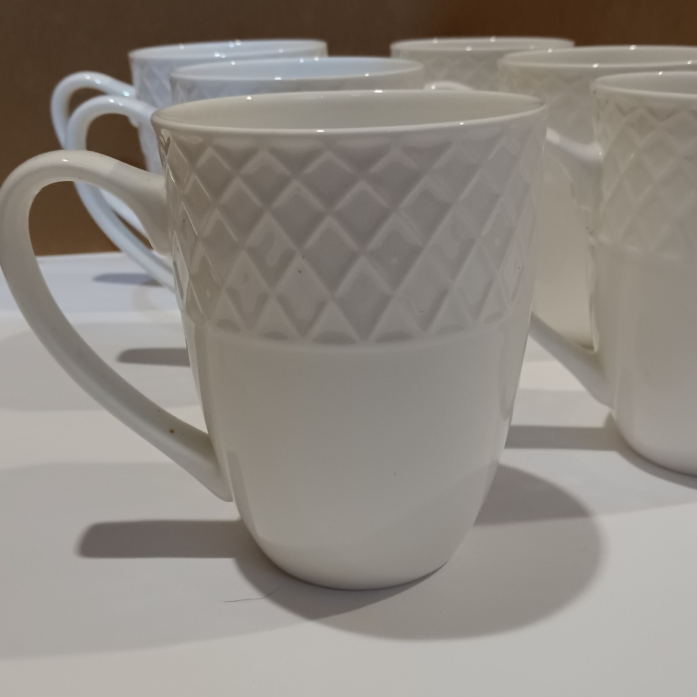 Set of 6 Mikasa TRELLIS Pattern White Bone China Cups / Mugs Lattice